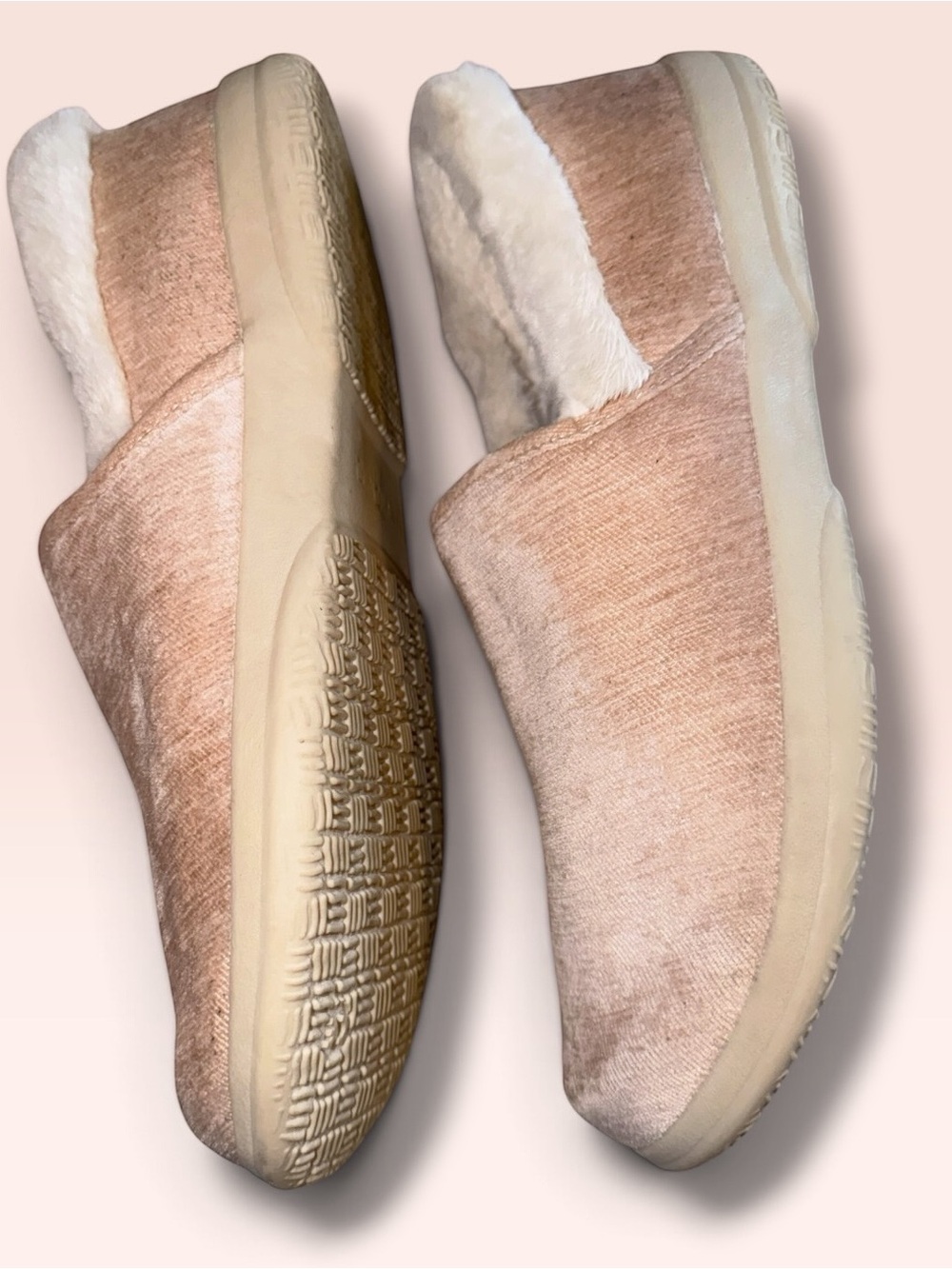Vionic Clare Slip-On Fleece Lined Slippers - Light Pink - Picture 5 of 9